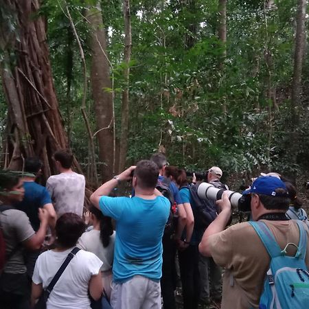 Tangkoko Backpacker Home Stay Rinondoran Esterno foto